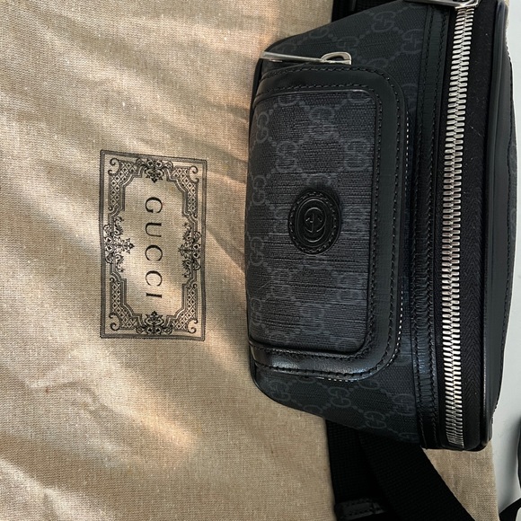 GUCCI BELT BAG WITH INTERLOCKING G - Picture 3 of 5